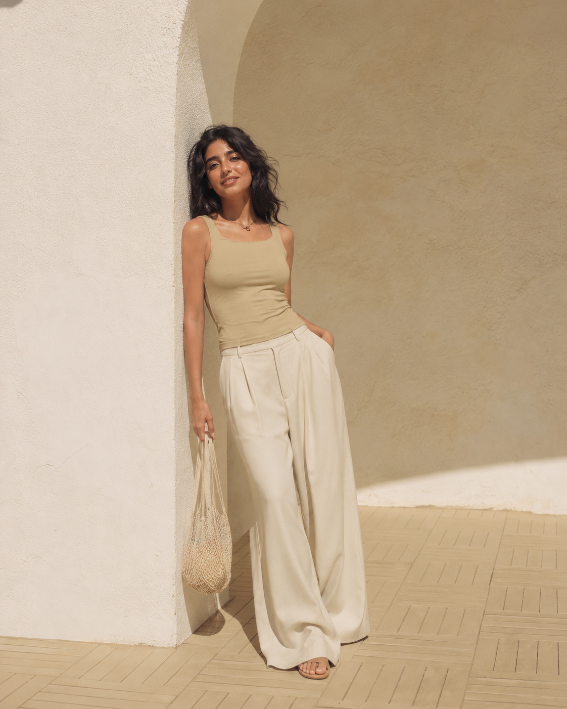 Basic Top in Beige