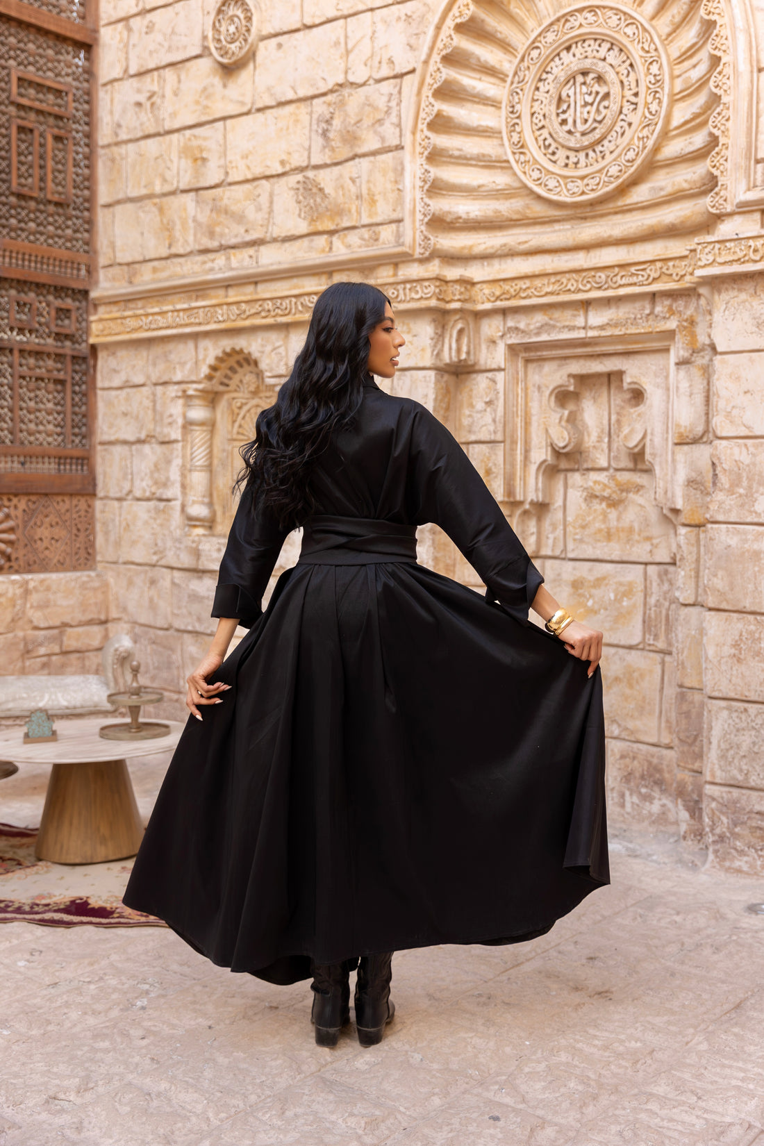 Sultana Black