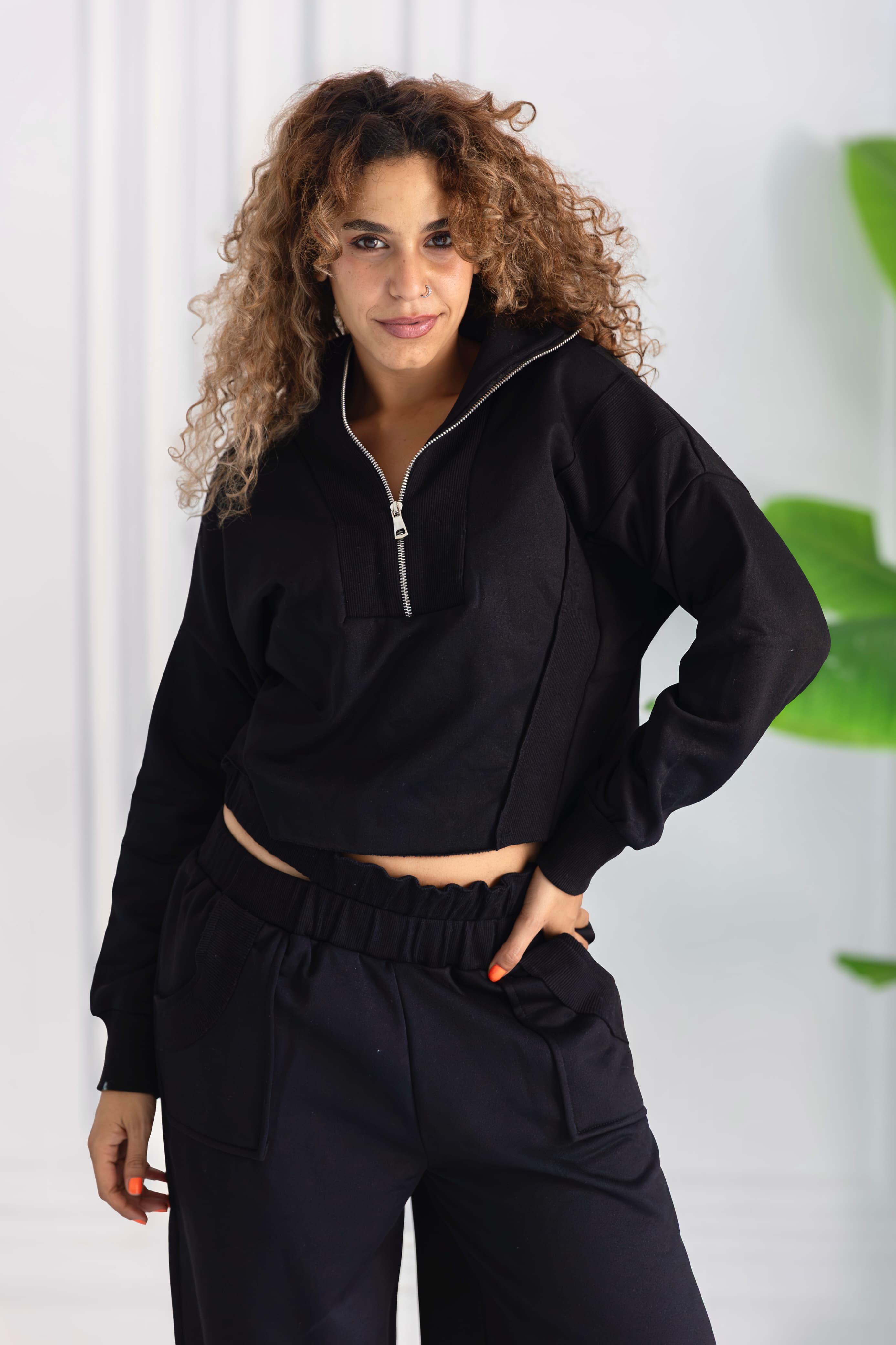 CROPPED QUARTER ZIP