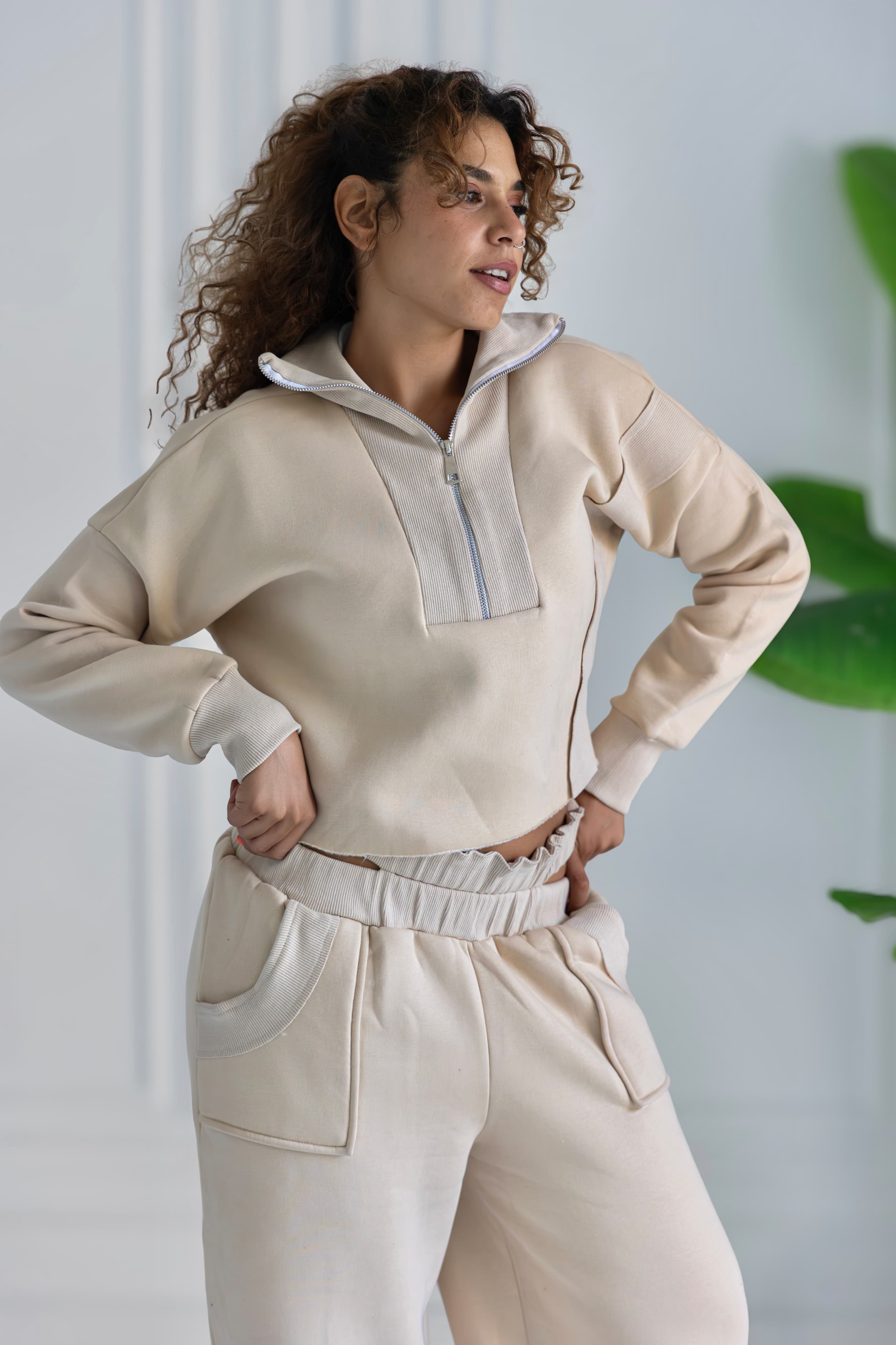 CROPPED QUARTER ZIP