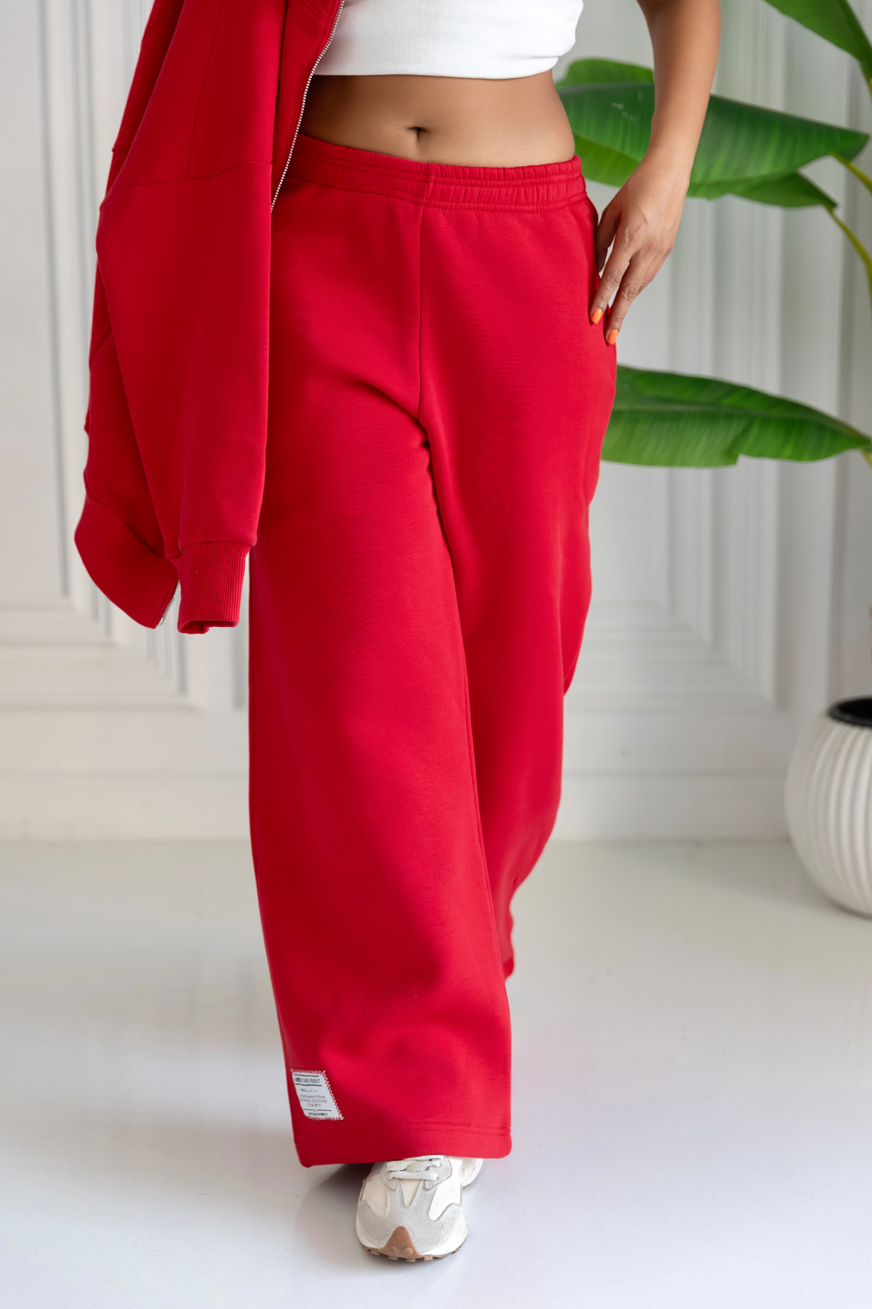 HOT PLAYER PANTS
