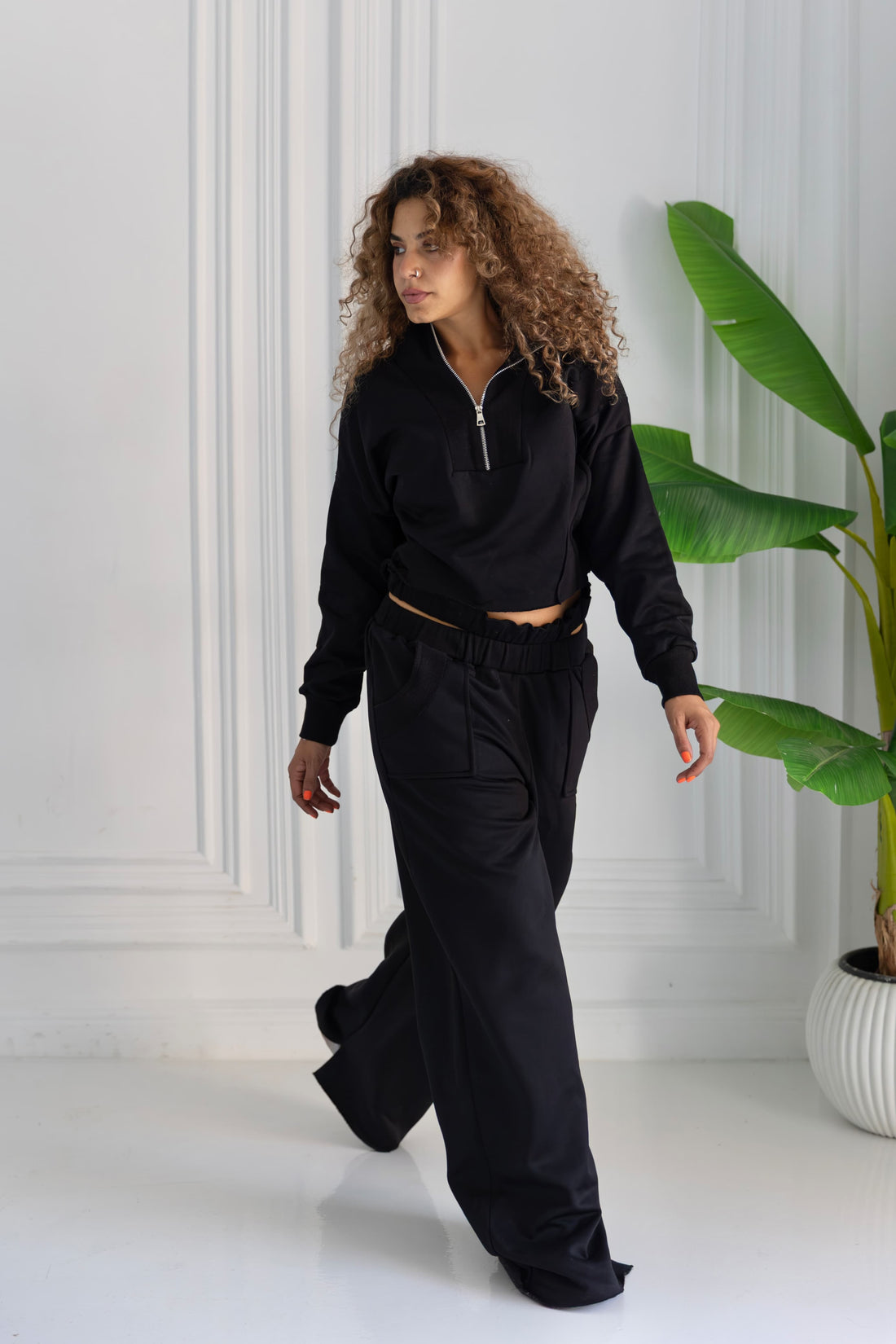 CROPPED QUARTER ZIP
